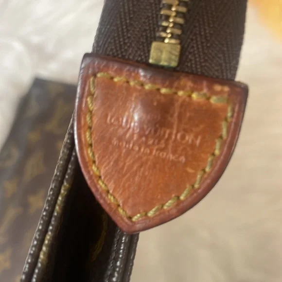 Louis Vuitton Poche Toilette Vintage 80s 90s - Picture 5 of 9